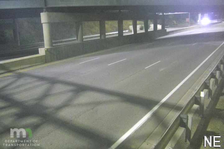 I-94 EB W of Riverside Ave live camera view
