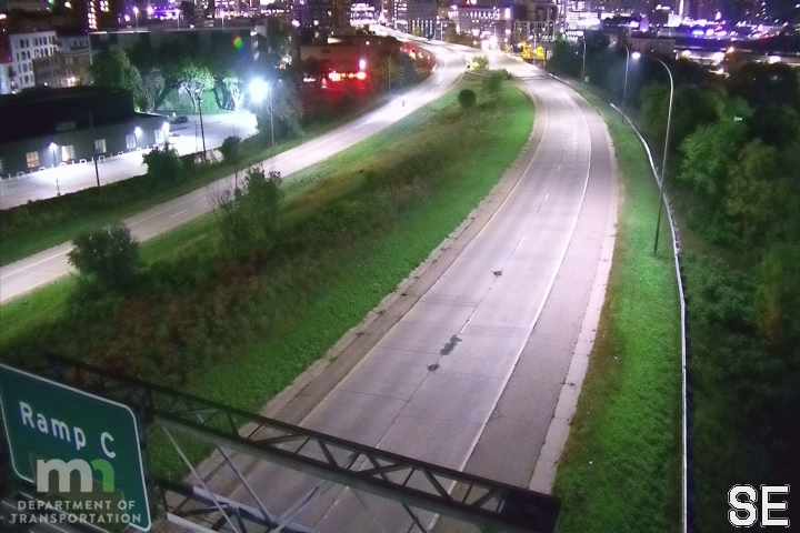 I-94 CD EB @ Plymouth Ave live camera view