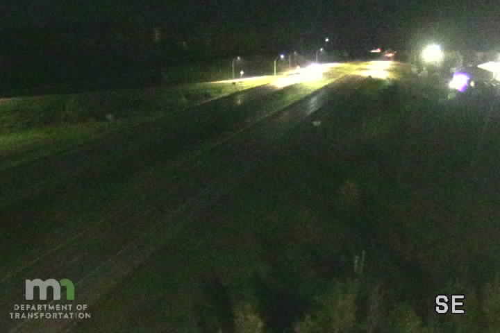 T.H.52 SB @ Co Rd 24 EB (MP 96.1) live camera view