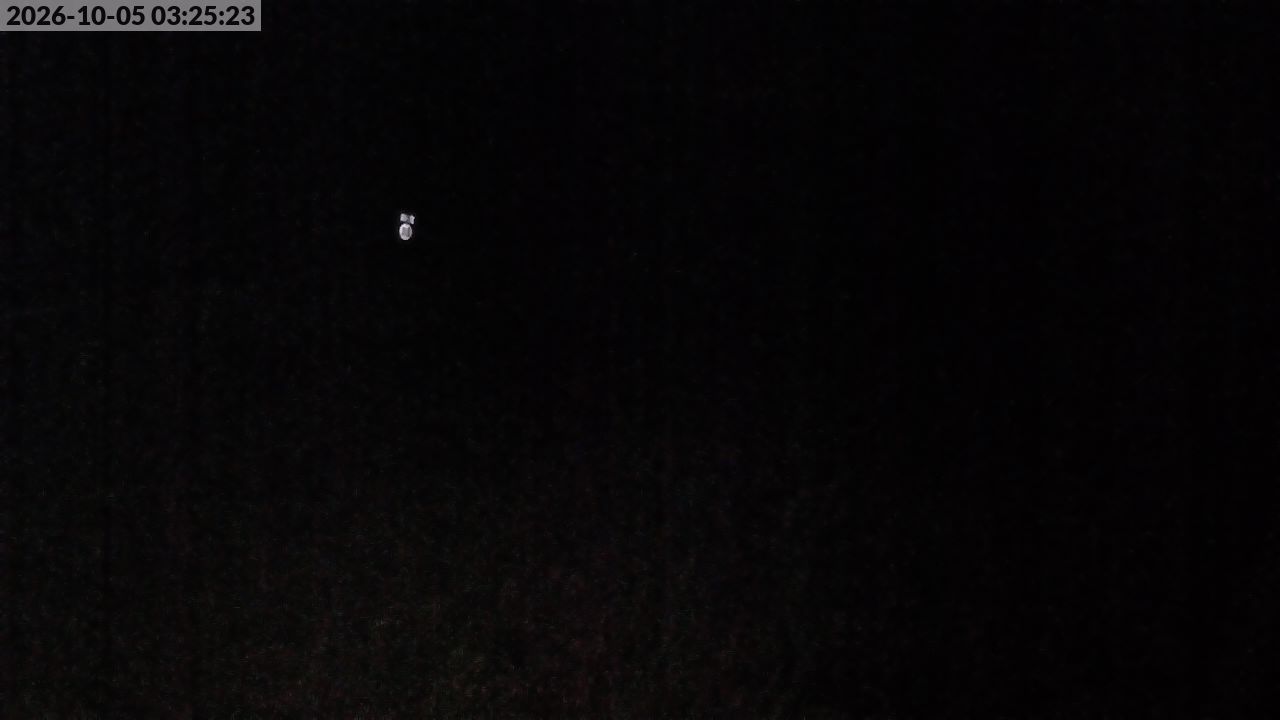 K-23 Meade State Lake, South live camera view