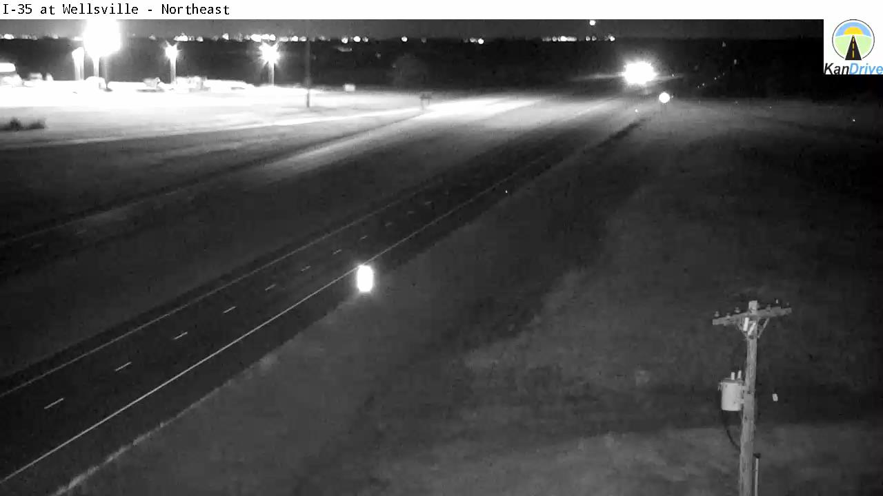 I-35 and K-33 at Wellsville live camera view
