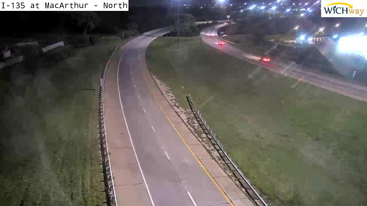 I-135 at MacArthur live camera view