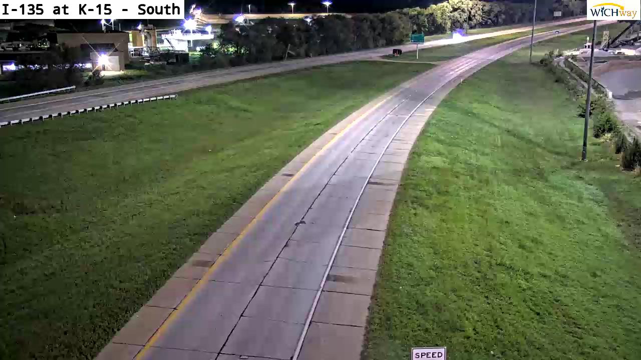 I-135 at K-15 live camera view