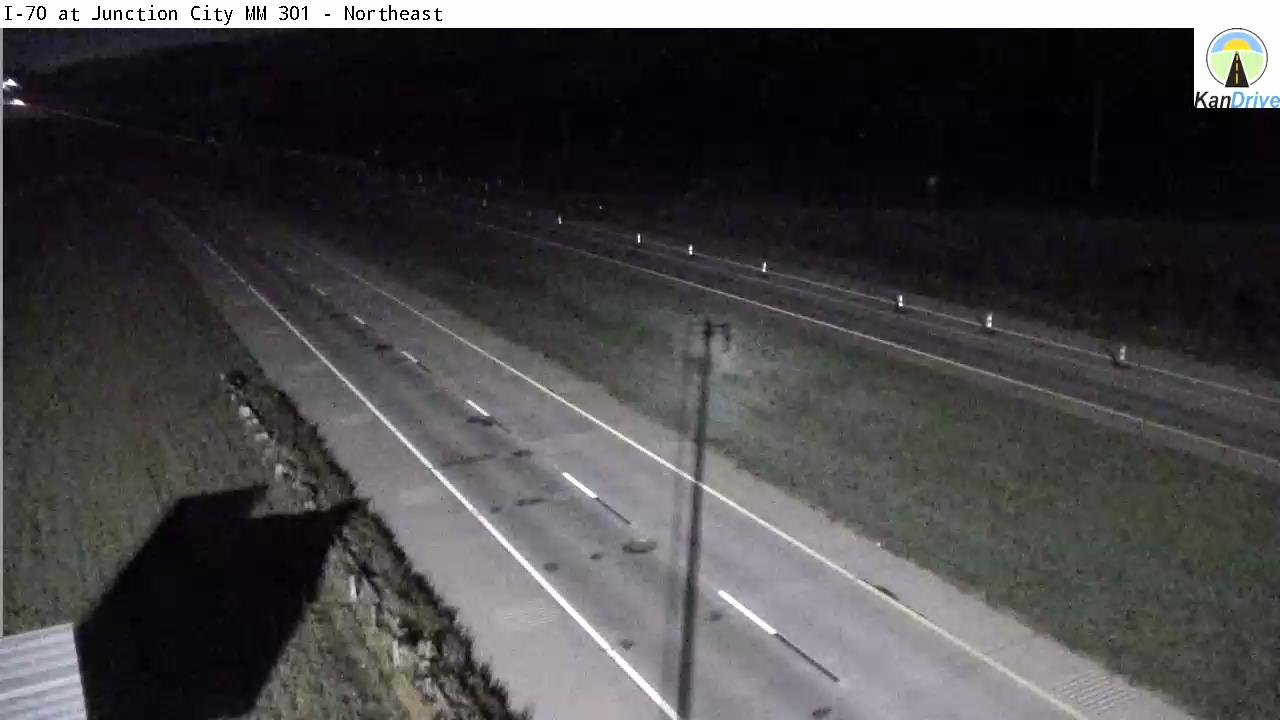 I-70 at Junction City (Henry Dr.) Exit 301 live camera view