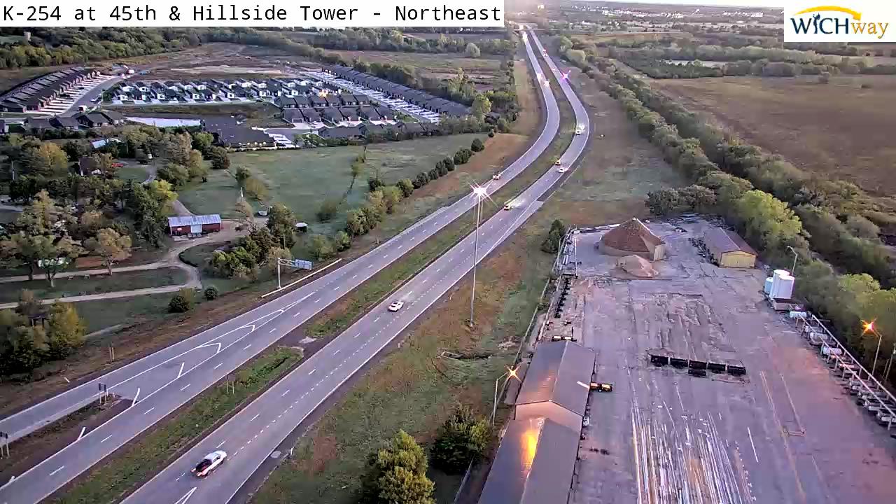 K-254 at 45th & Hillside Tower live camera view