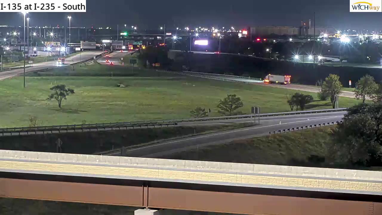 I-135 at I-235 live camera view