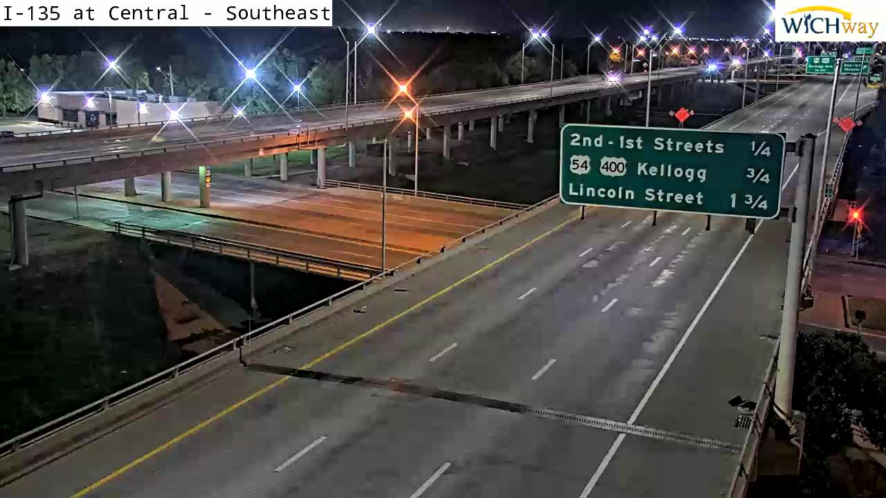 I-135 at Central live camera view
