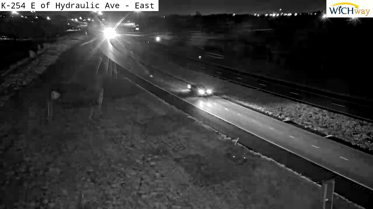 K-254 E of Hydraulic Ave live camera view