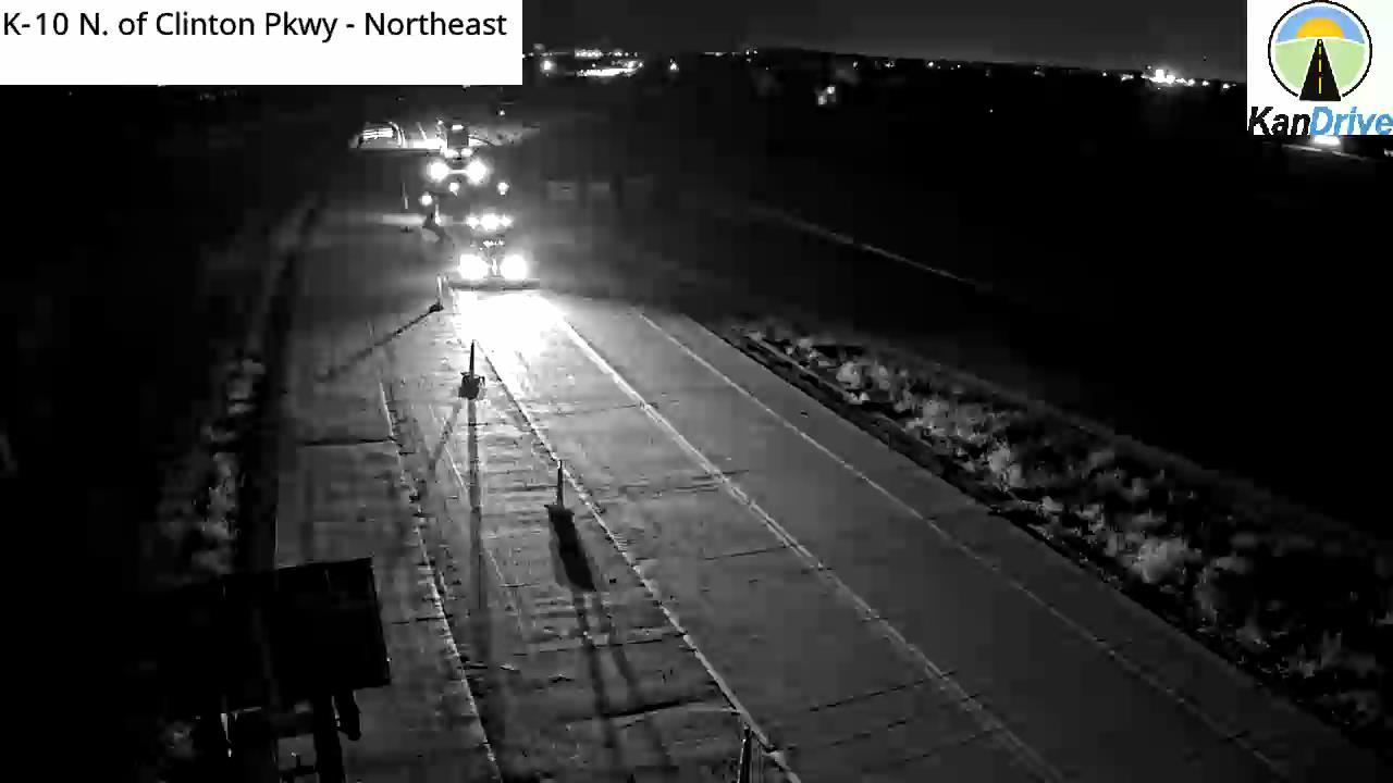 K-10 N. of Clinton Pkwy (C25-0005) live camera view
