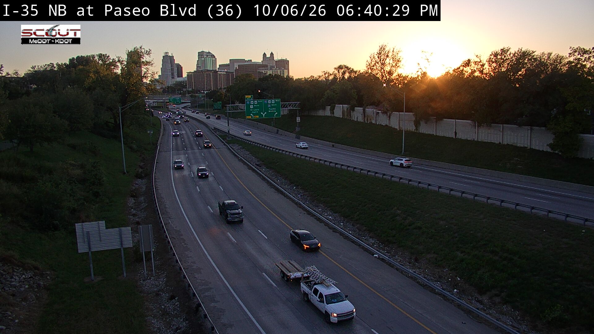 I-35 N @ Paseo Blvd live camera view