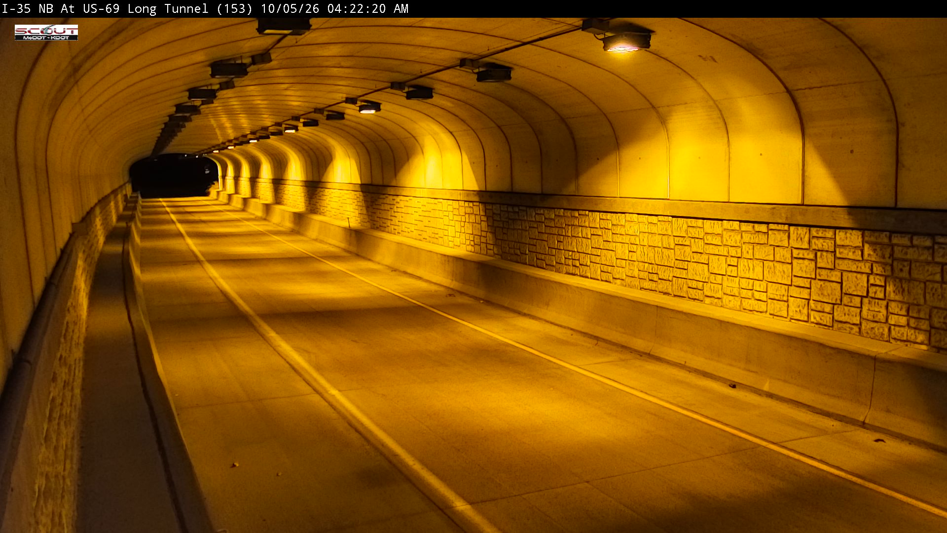 I-35 N @ US-69 Long Tunnel live camera view