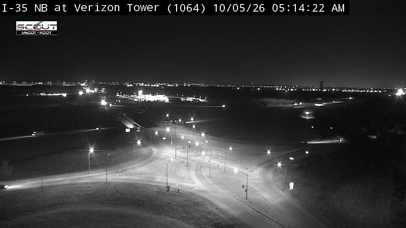 I-35 N @ Verizon Tower live camera view