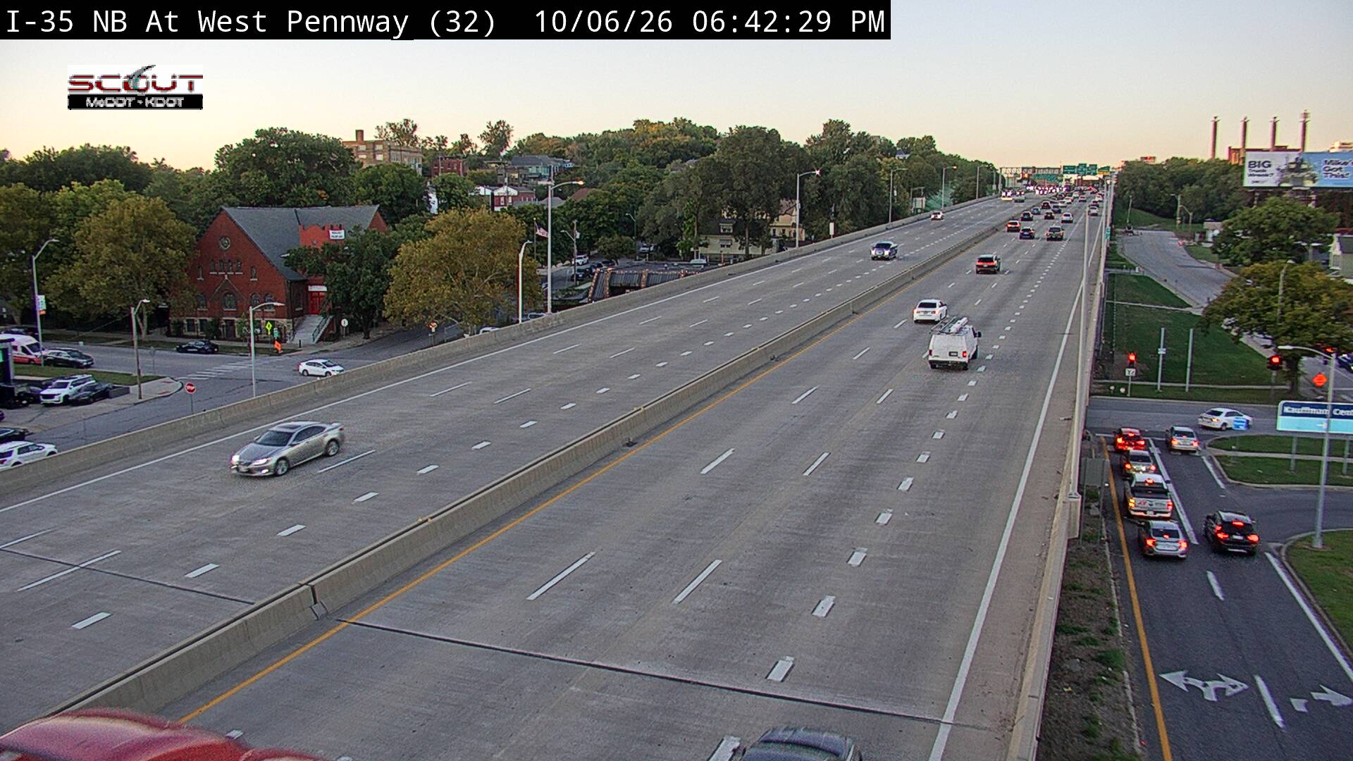 I-35 N @ West Pennway live camera view