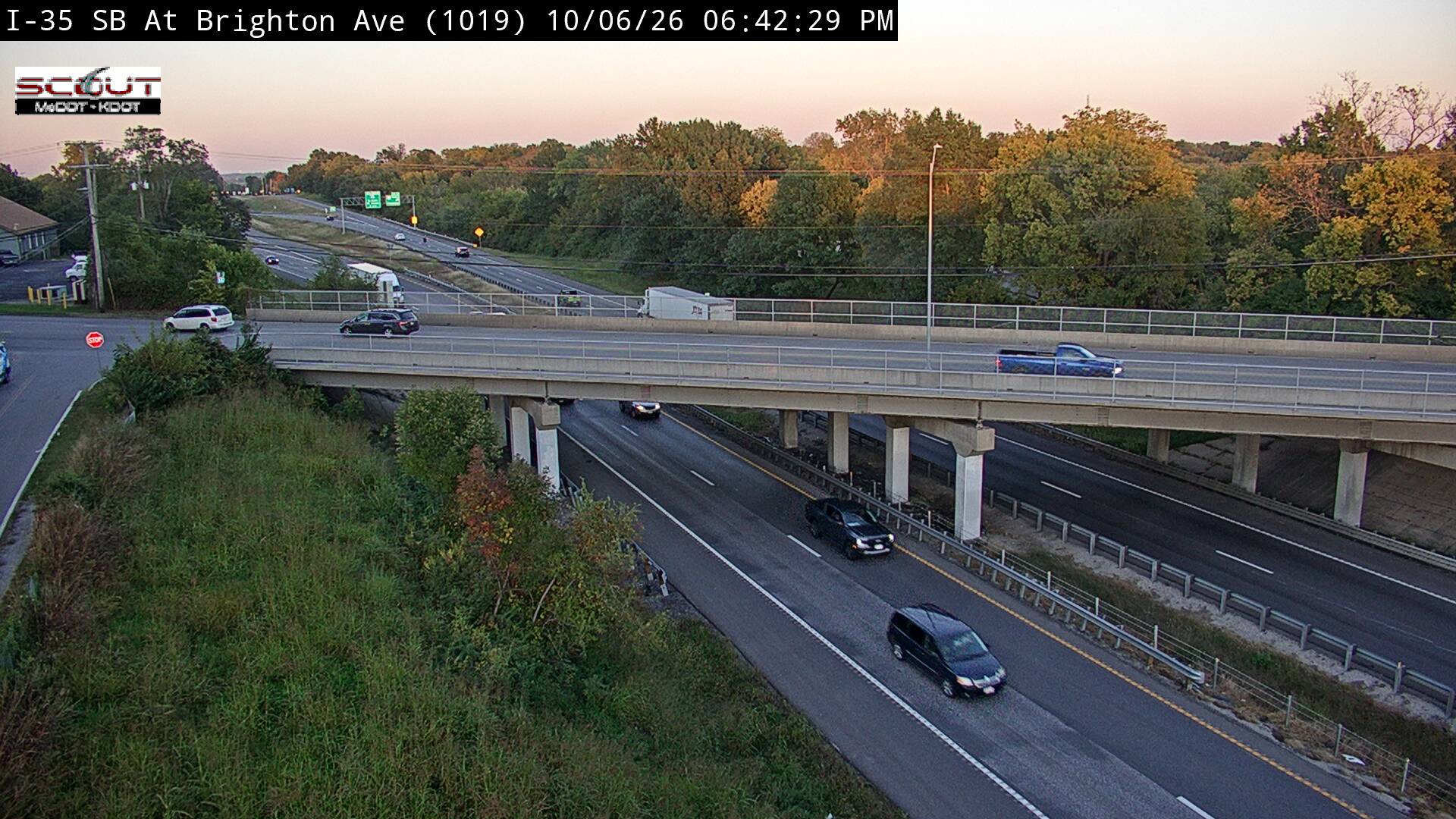 I-35 S @ at Brighton Ave live camera view