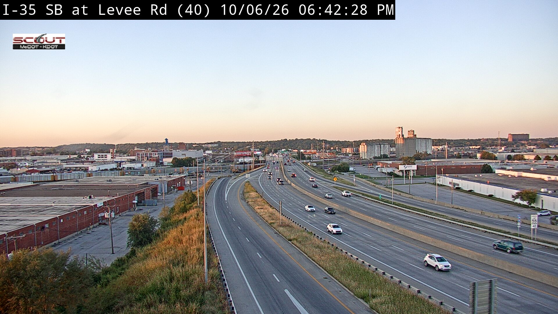 I-35 S @ Levee Rd live camera view