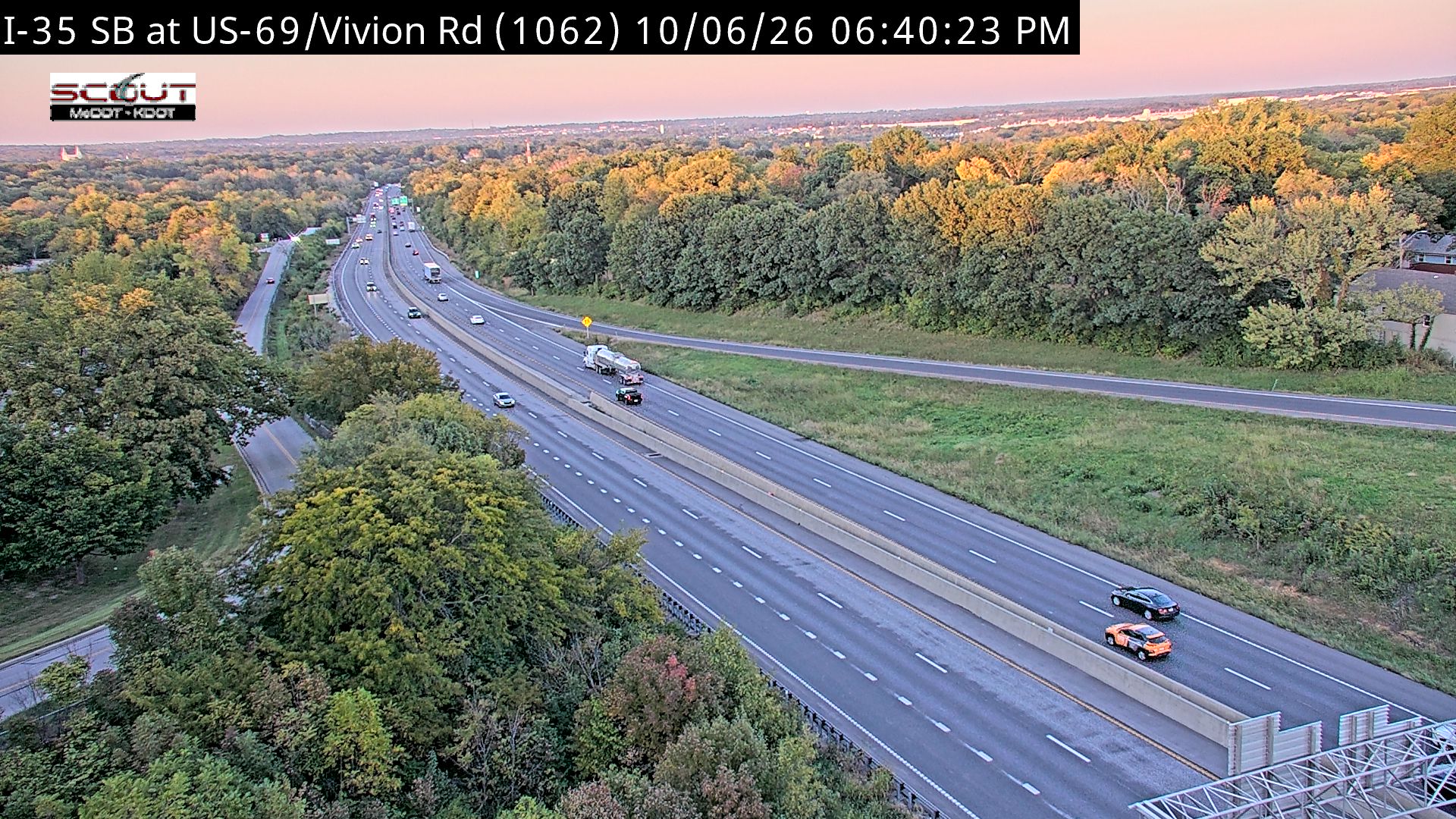 I-35 S @ US69/VIVION live camera view