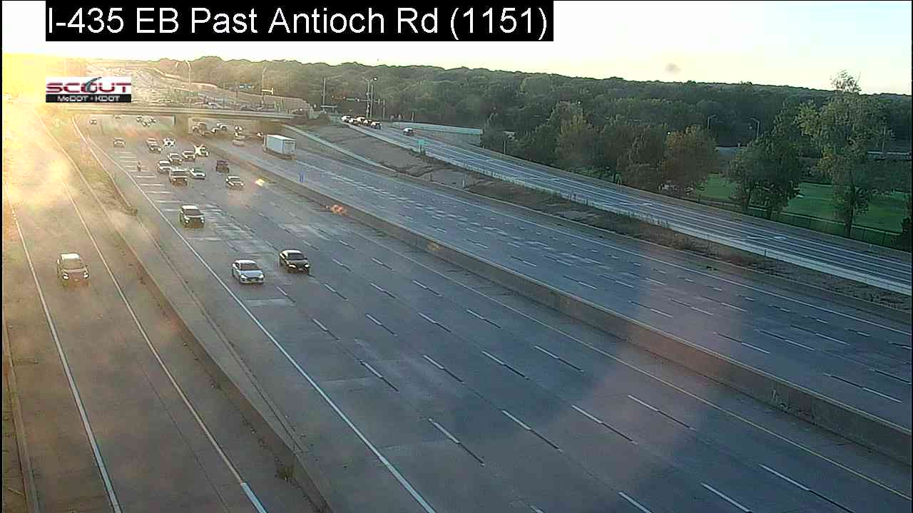 I-435 EB @ E of Antioch live camera view