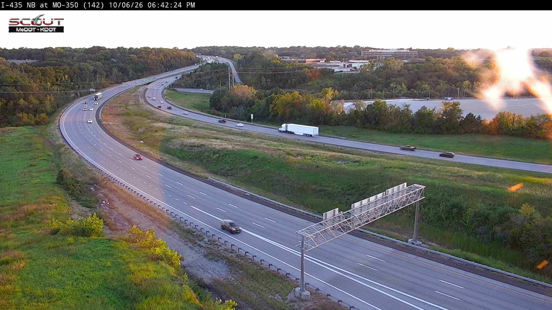 I-435 N @ AT 350 HWY live camera view