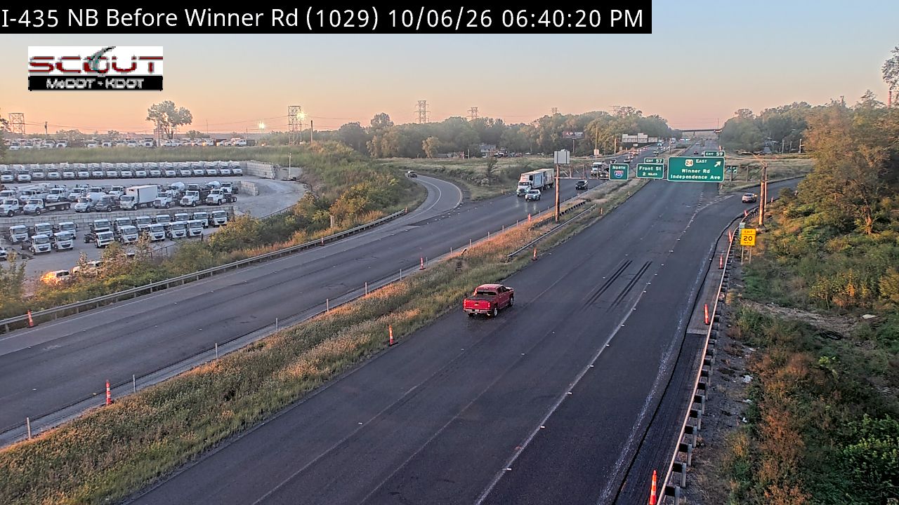 I-435 N @ South of Winner Rd live camera view