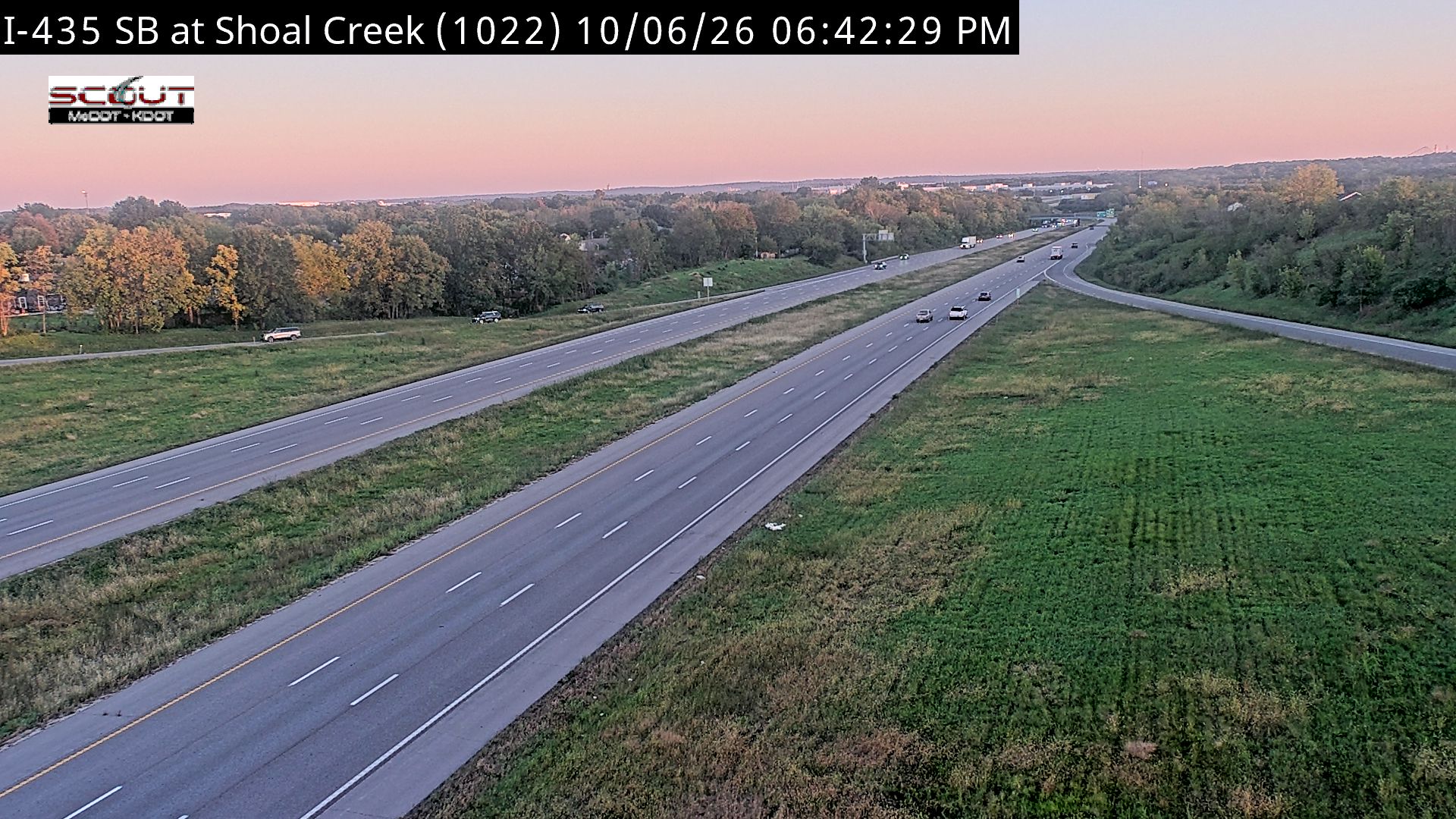 I-435 S @ at SHOAL CREEK live camera view