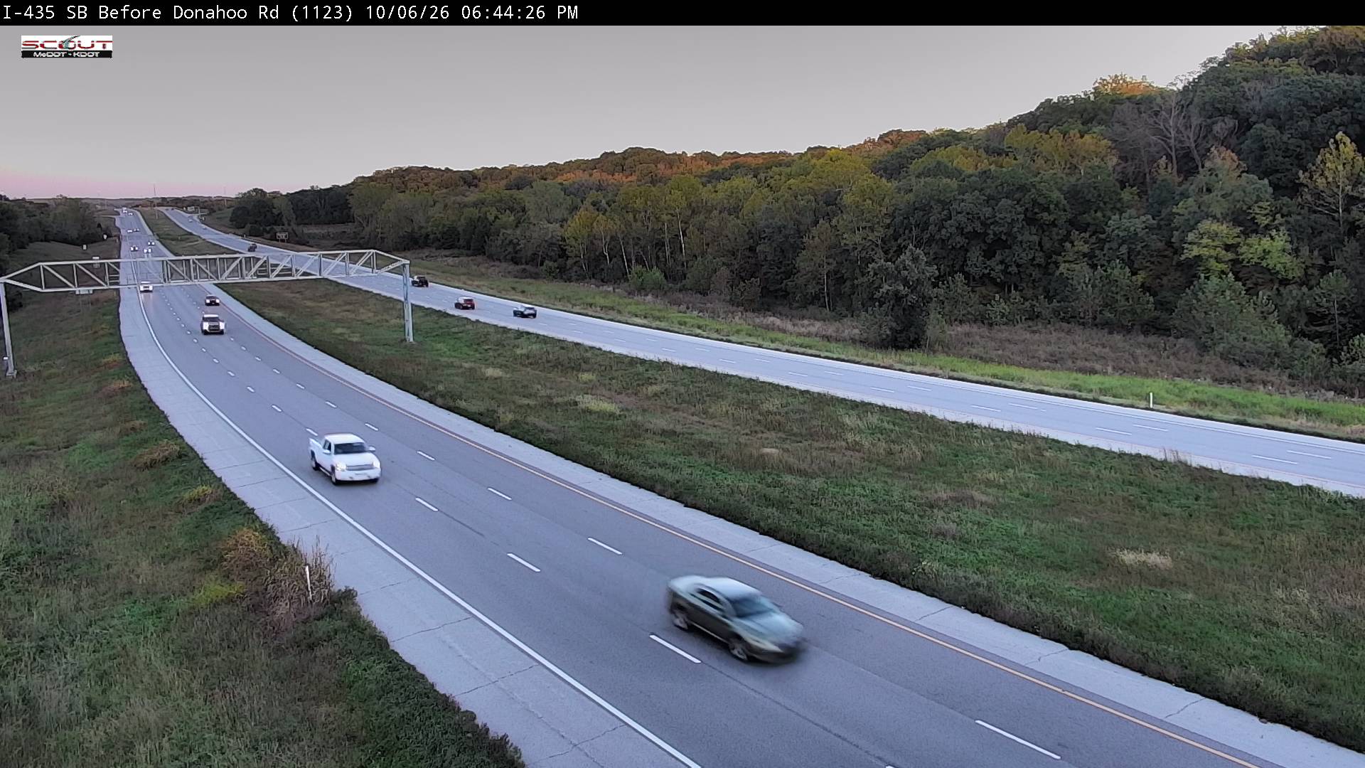 I-435 S @ Before Donahoo Road live camera view