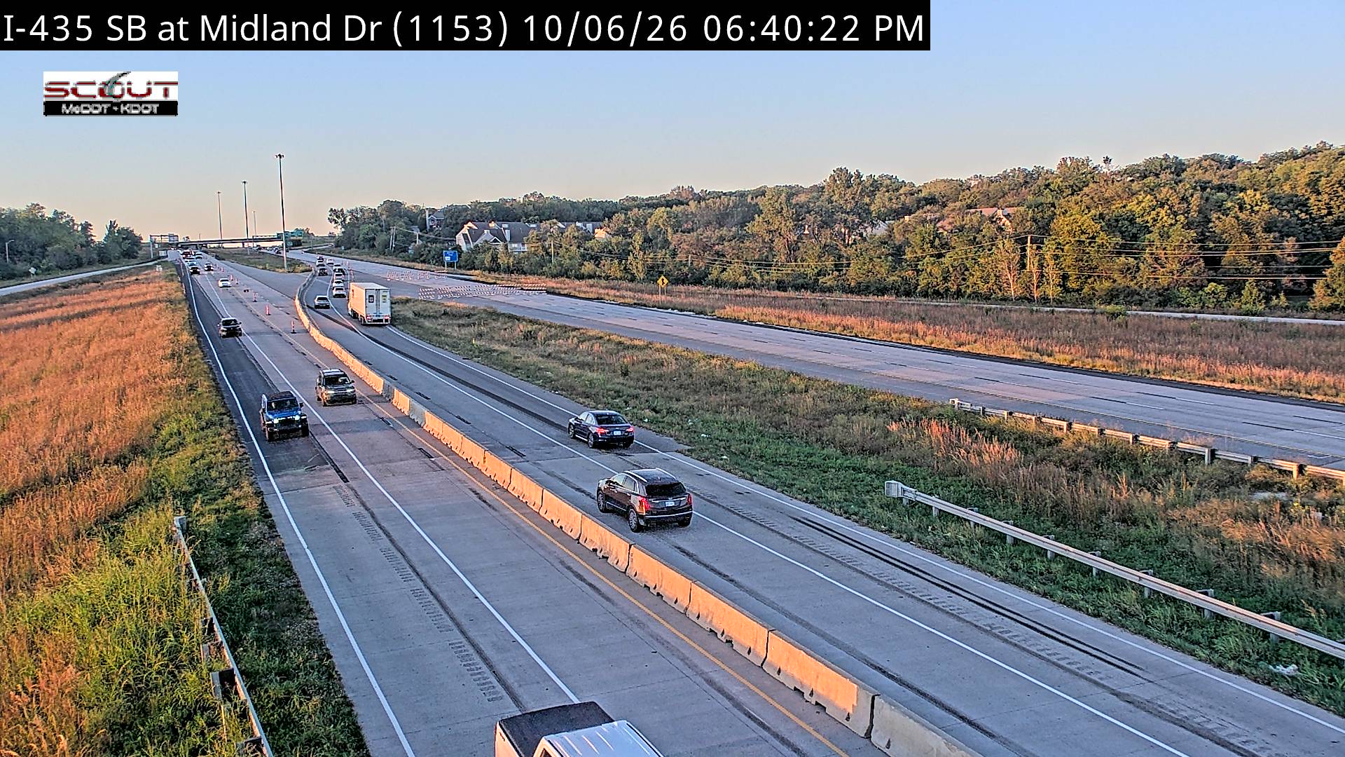 I-435 SB @ Midland Dr live camera view