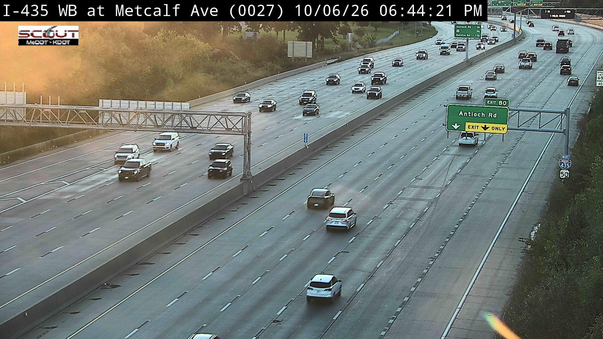 I-435 W @ Metcalf Ave live camera view