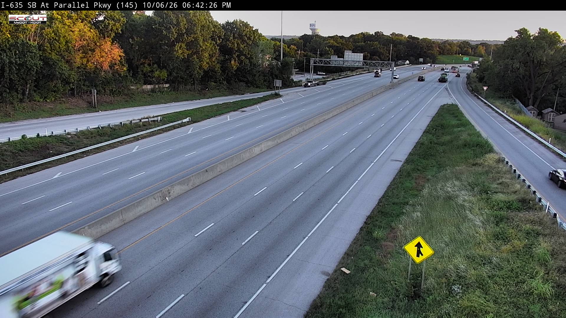 I-635 S @ Parallel Pkway live camera view