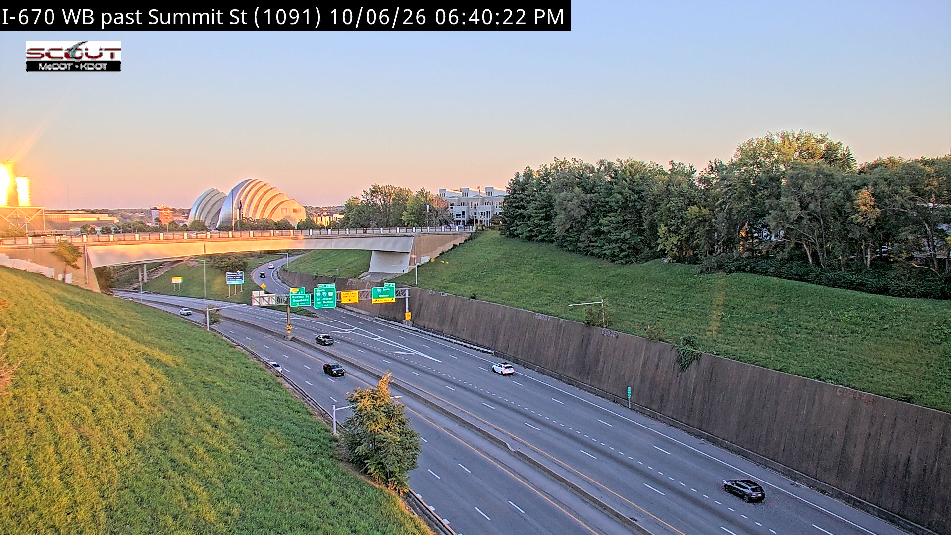 I-670 W @ West of Summit Street live camera view
