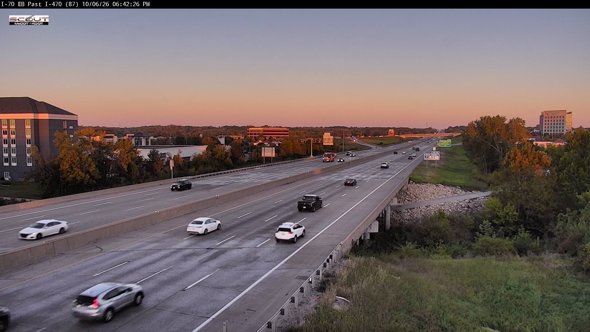 I-70 E @ East of I-470 live camera view