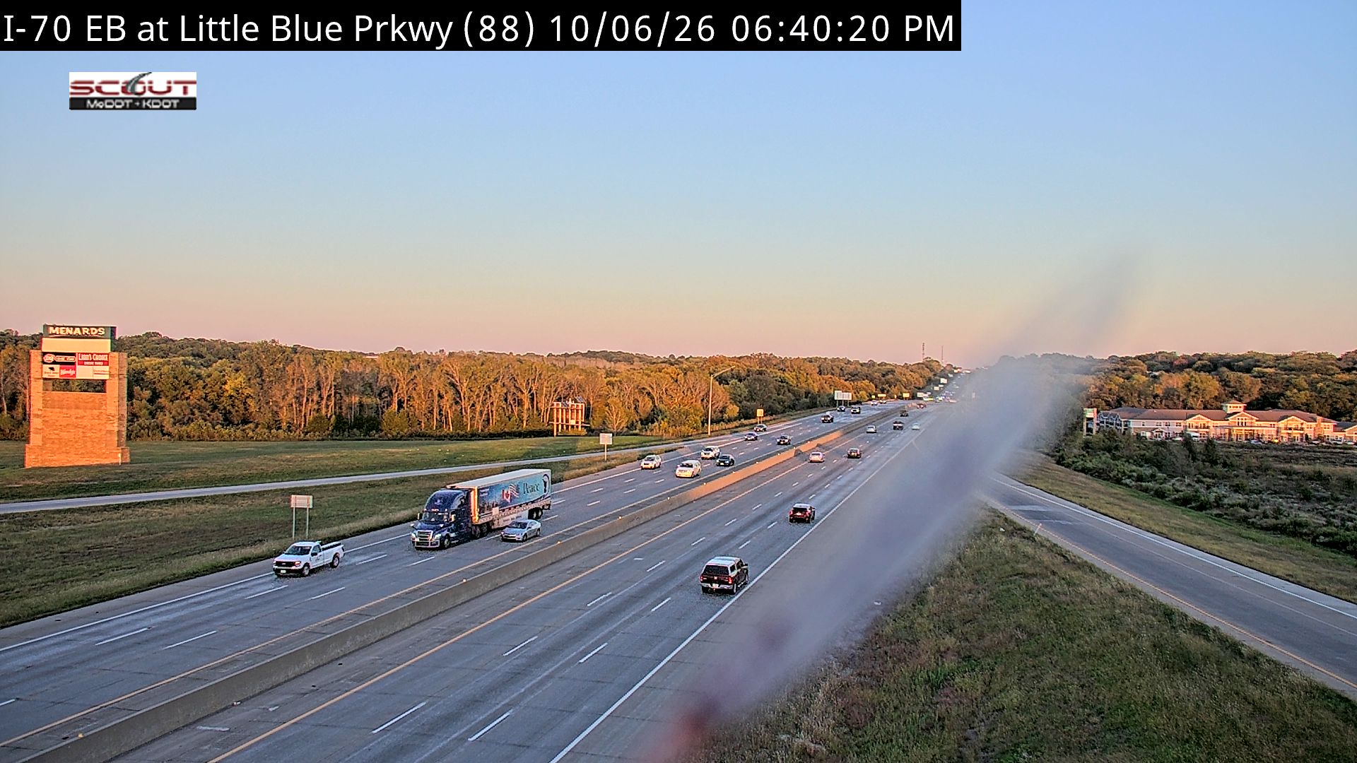 I-70 E @ Little Blue Pkwy live camera view