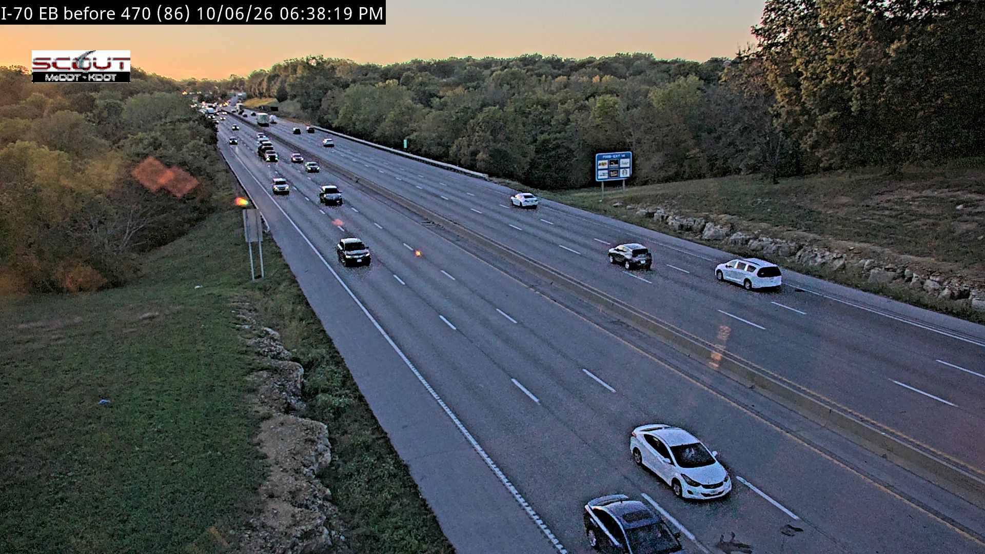 I-70 E @ West of I-470 live camera view