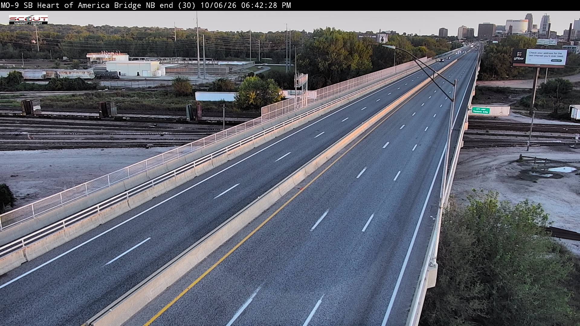 MO9 SB Heart of America Br N END live camera view