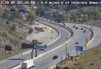 I-70 MP 241.65 EB, 0.6 miles W of Veterans Memorial Tunnels live camera view