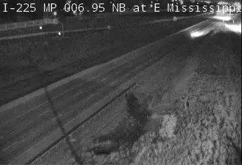 I-225 MP 6.95 NB at E Mississippi Ave live camera view