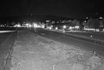 US 550 MP 103.45 SB, 0.2 miles S of Sherman St/CO 62 in Ridgway (Road Surface) live camera view