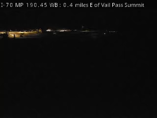 I-70 MP 190.45 WB, 0.4 miles E of Vail Pass Summit live camera view