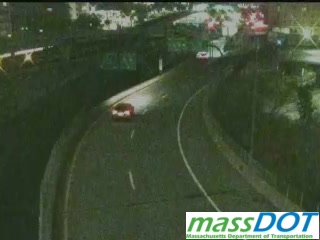 RampNS SB MM1.5 Boston bottom 93S x18 (South) live camera view