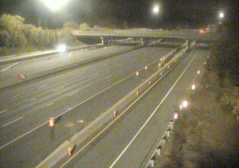 I-95 SB Burlington Exit 32 Rt 3 (South) live camera view