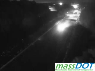 Rt24 NB MM22.3 Raynham Ex 22A I-495 SB (North) live camera view