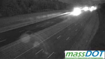 003 MM083.7NB Chelmsford 0.9 mi before Ex 84 Rt 4 (North) live camera view