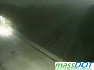 Rt24 NB MM7.2 Fall River 1mi before Ex8 Airport Rd (North) live camera view