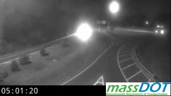 Rt5 SB MM4.7 Agawam Rt 57, South End Rotary Rotary (South) live camera view