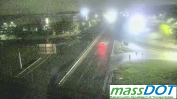 Rt1 SB MM56.0 Saugus past Main St (South) live camera view