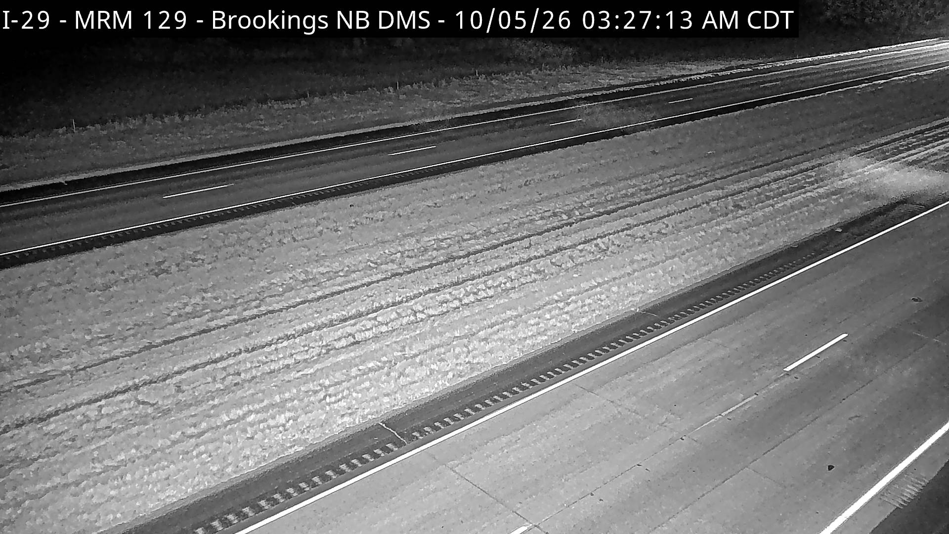 Brookings-6 miles south of town along I-29 @ MP 129 bridge live camera view