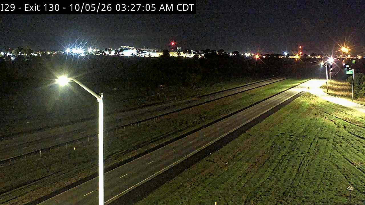 Brookings-5 miles south of town along I-29 @ MP 130 (North) live camera view