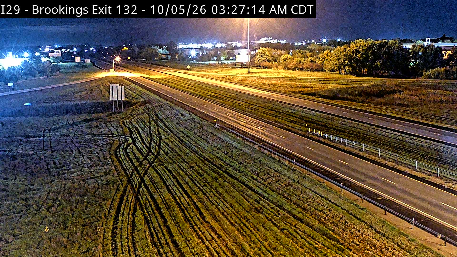Brookings-3 miles south of town along I-29 @ MP 132 (South) live camera view