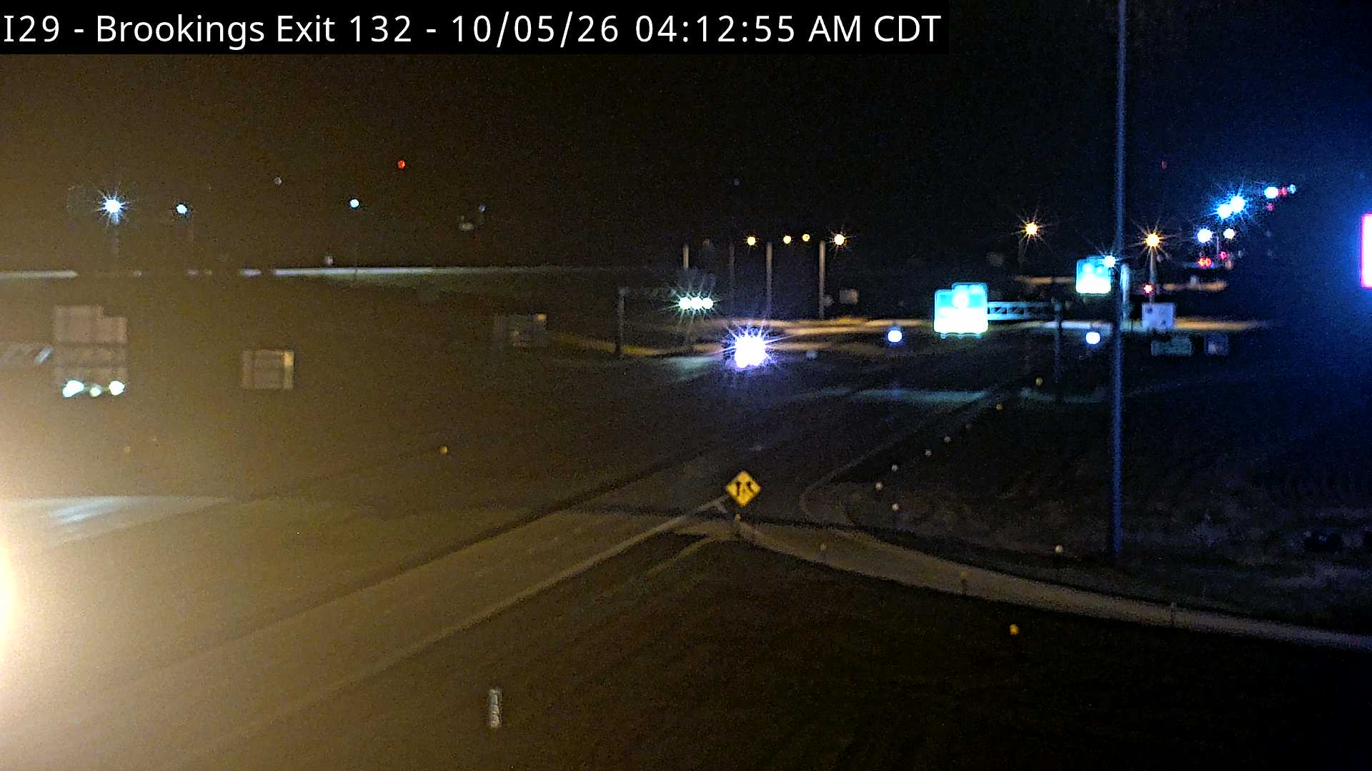 Brookings-3 miles south of town along I-29 @ MP 132 zoom (1) live camera view