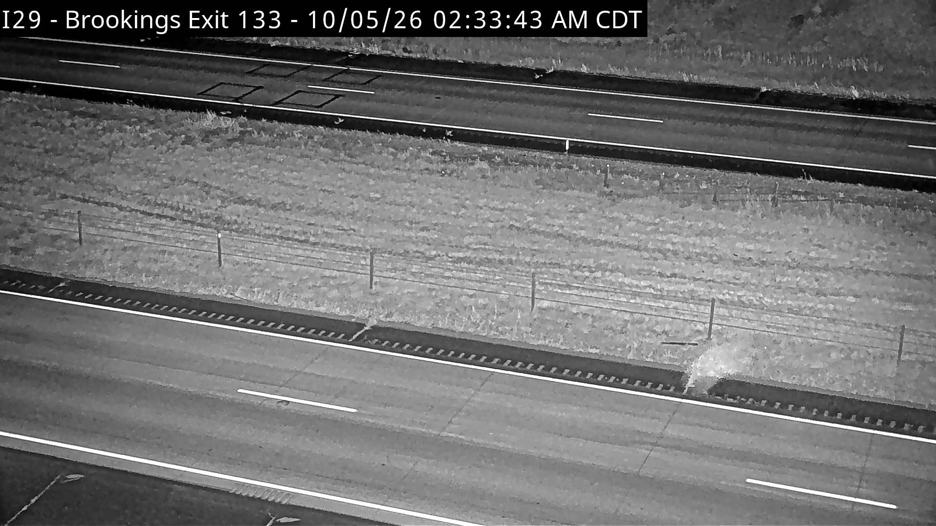 Brookings-2 miles south of town along I-29 @ MP 133 (road surface) live camera view
