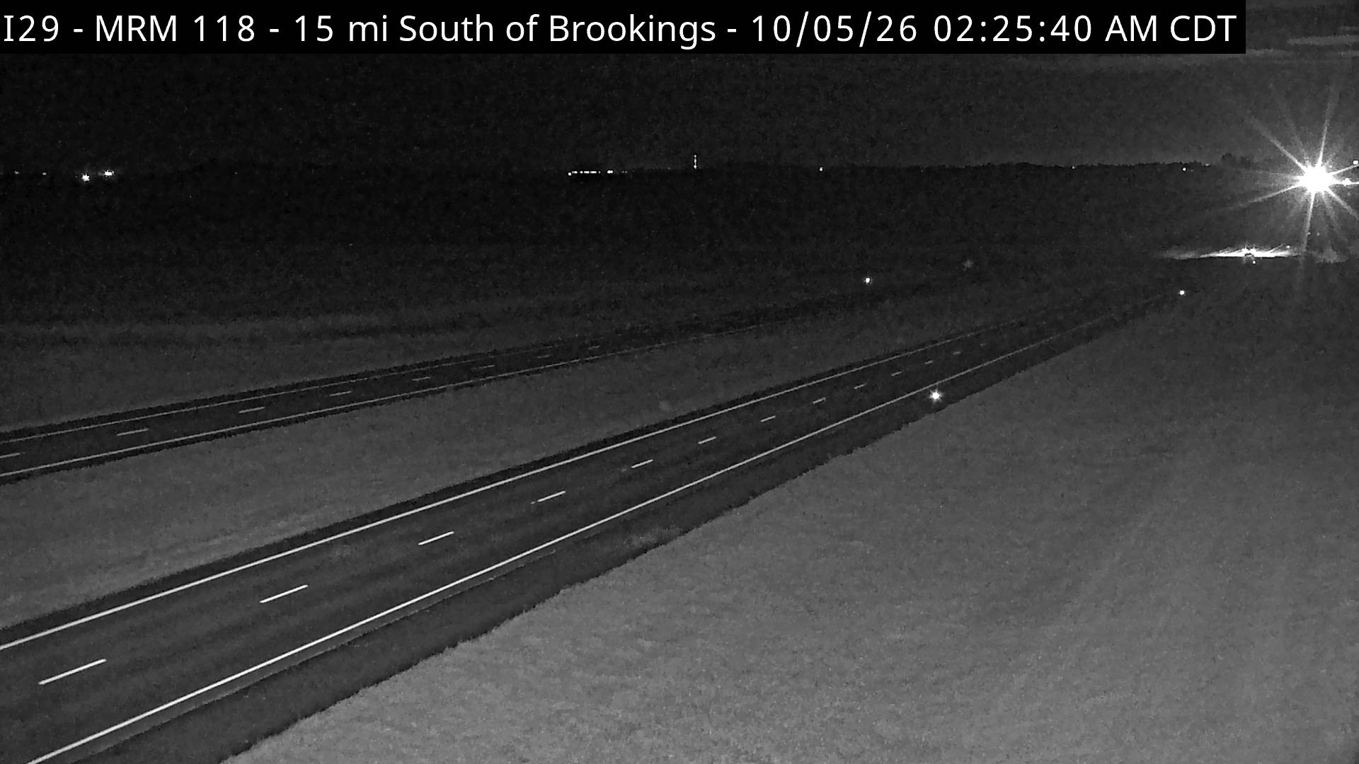 Brookings-15 miles south of town along I-29 @ MP 118 (South) live camera view